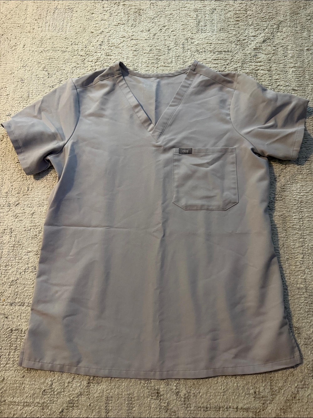 Figs Women’s V-Neck Scrub Top in Light Gray